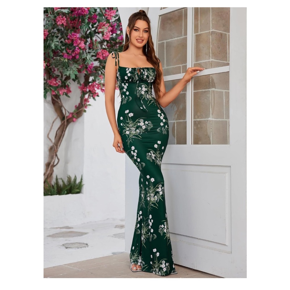 Green Floral Body-con Maxi Dress